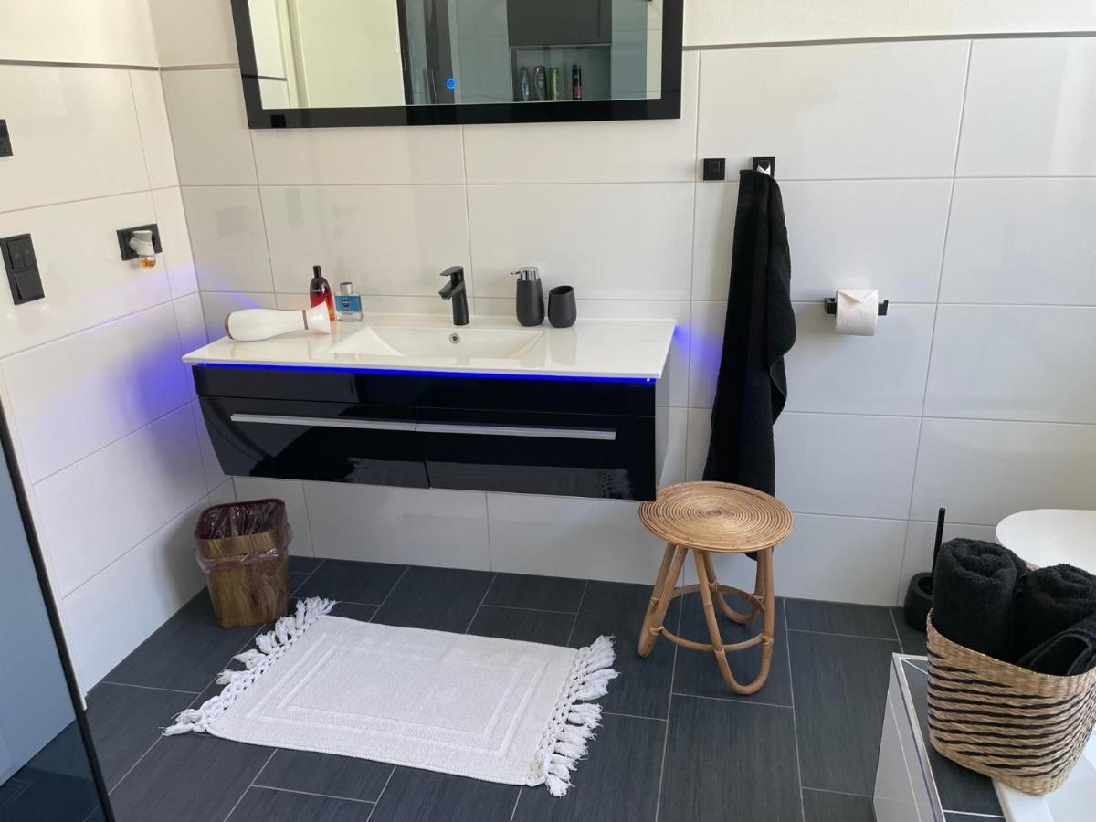 Apartments Saaldorf-Ferienhaus Mit 6 Apartments 45Qm-120Qm Direkt Am Thueringer Meer-Bleilochtalsperre Bad Lobenstein Luaran gambar