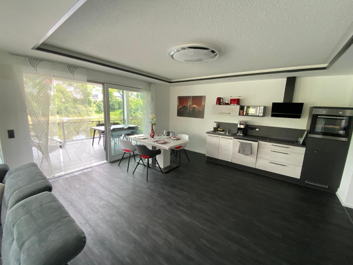Apartments Saaldorf-Ferienhaus Mit 6 Apartments 45Qm-120Qm Direkt Am Thueringer Meer-Bleilochtalsperre Bad Lobenstein Luaran gambar